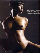 Nahá Naomi Campbell. Fotka - 3
